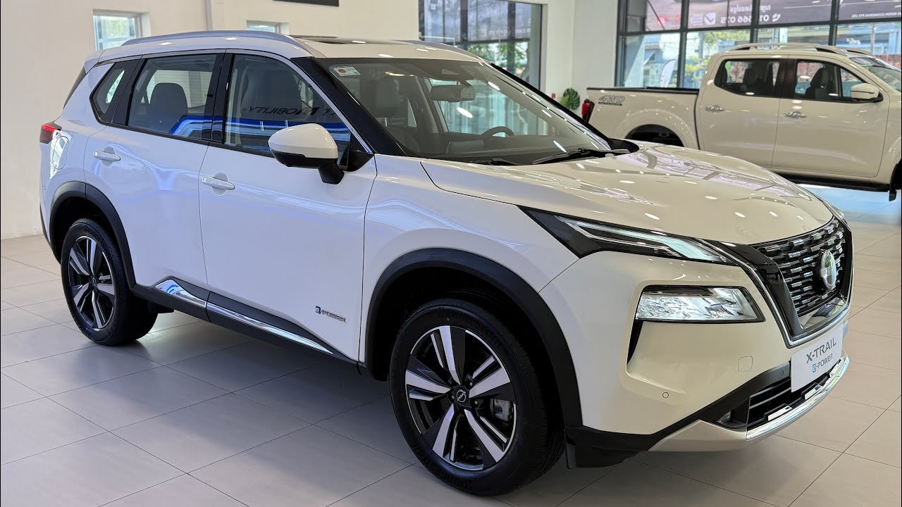 Nissan X-Trail SUV